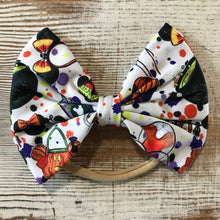 Load image into Gallery viewer, Mama Koala - June 2021 - LBT Exclusive - Halloween Treats - Headband